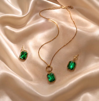 Elegant Green Crystal Necklace & Earrings Set