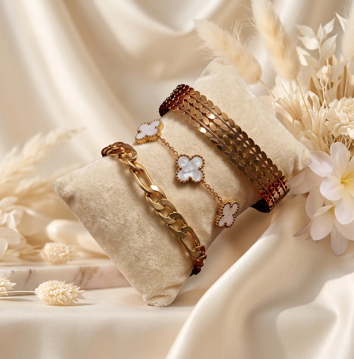TheZariyaLuxeTrioBracelets_7e7f7786-822d-48f6-aff8-d5191a287357